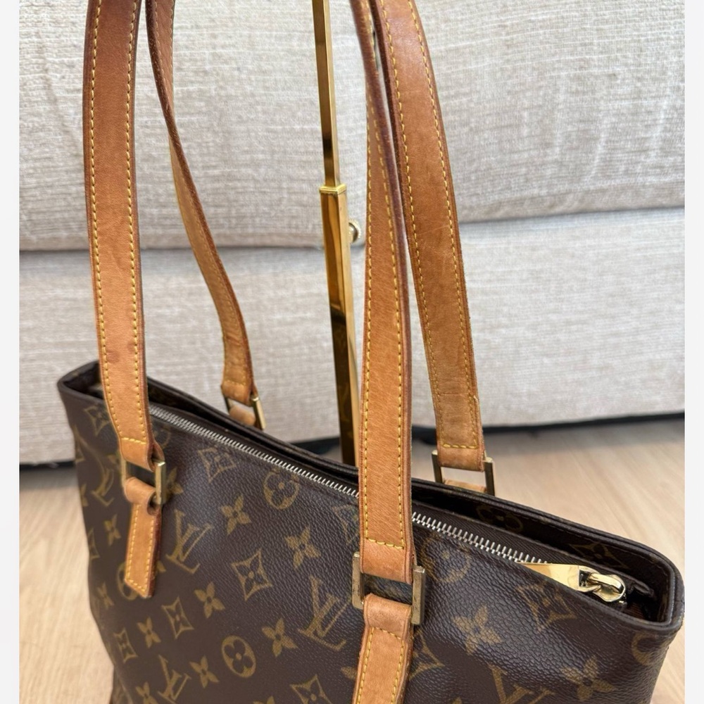 Authentic Lv - image 7